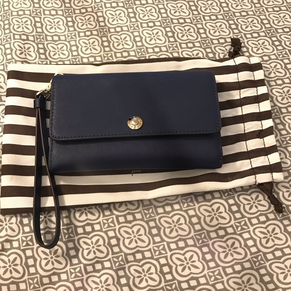 Like New Henri Bendel Wristlet Wallet